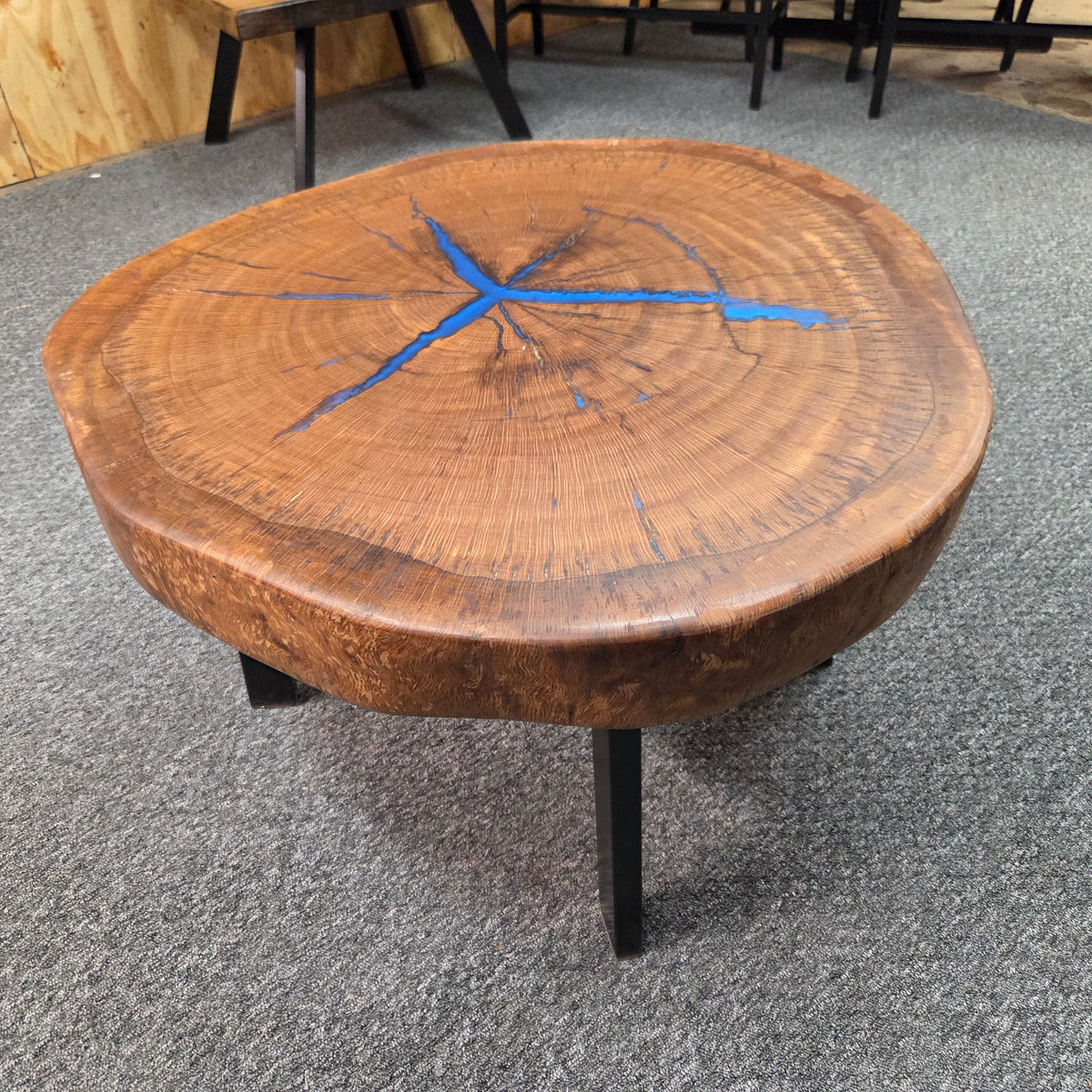 Round Pecan Coffee Table with Blue Epoxy – 29 1/2 in